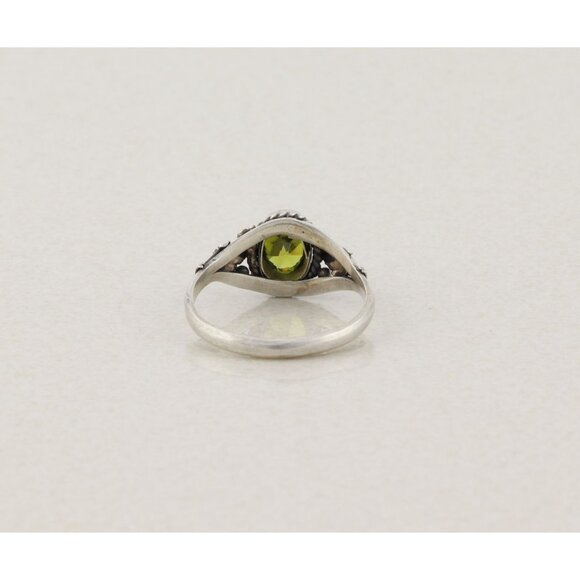 Sterling Silver Green Cubic Zirconia Ring Size 9 1/4 - Picture 4 of 7